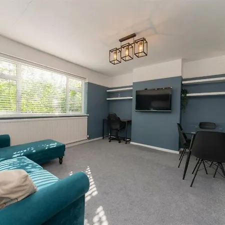 Vibrant & Stylish Mill Hill East Pad Apartment Hendon Exterior photo
