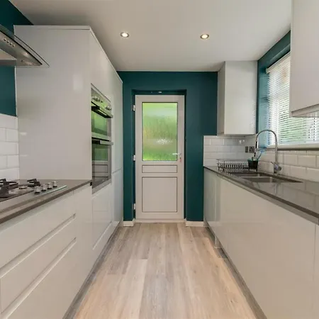 Vibrant & Stylish Mill Hill East Pad Apartment Hendon Exterior photo
